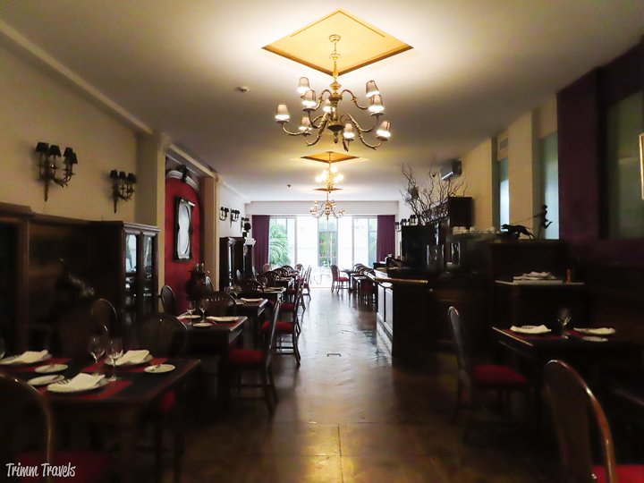 Trying to find the perfect hotel often takes a lot of work. I've done the research on where to stay in Buenos Aires for you-introducing Hotel Club Francés! #hotel #hotels #hoteles #accommodations #buenosaires #argentina #southamerica #latinamerica #destinations #travel